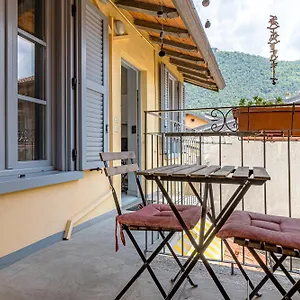 La Casa Di Chicca Apartment Como