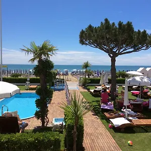 Universo *** Lido di Jesolo